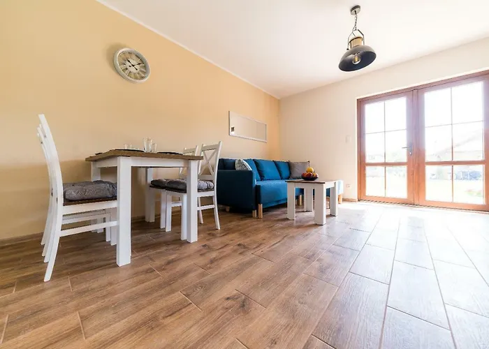 Osada Slowinska Jaktstuga *